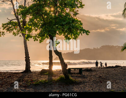 Strand, Corcovado Nationalpark, Halbinsel Osa, Costa Rica. Stockfoto