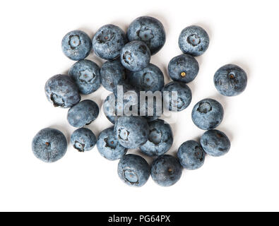 Gruppe von frischen Juisy Blaubeeren isoliert auf weißem Hintergrund Stockfoto