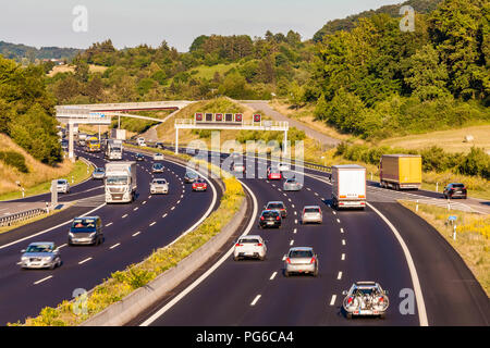 Deutschland, Baden-Württemberg, Leonberg, Autobahn A8 Stockfoto