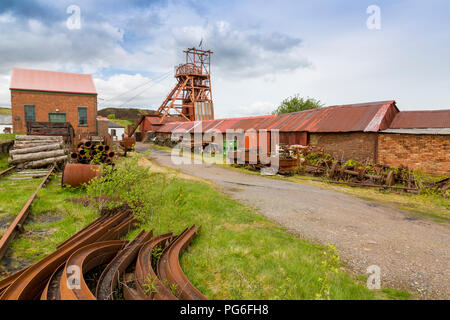 Rost- und verfallenden Anlagen an Big Pit ein ehemaliges Bergwerk heute ein UNESCO-Welterbe in Blaenavon, Gwent, Wales, Großbritannien Stockfoto