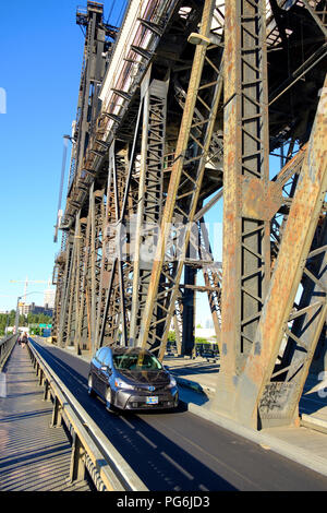 Die stählerne Brücke über den Willamette River, Portland, Oregon, USA Stockfoto