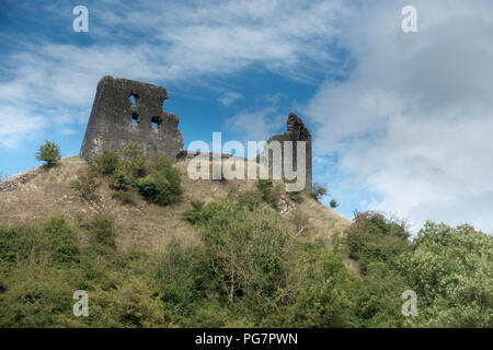 Dryslwyn Schloss liegt auf einem Felsvorsprung in der Towy Valley zwischen Llandeilo und Carmarthen, Pembrokeshire, Wales Stockfoto