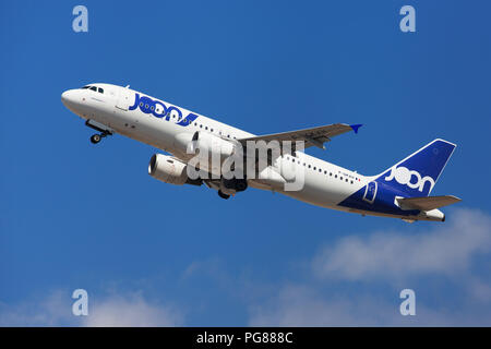 Barcelona, Spanien - 15. August 2018: Joon Airbus A320 vom Flughafen El Prat in Barcelona, Spanien. Stockfoto