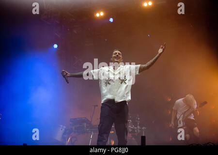 Bring Me The Horizon auf der Bühne von Radio One am ersten Tag des Reading Festivals 2018 Stockfoto