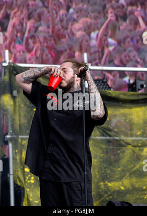 Post Malone tritt am Tag auf der Hauptbühne beim Lesefestival am 24. august 2018 auf Stockfoto