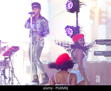 New York, USA. 24. Aug 2018. Janelle Monae führt auf der NBC Today Show als Teil der Citi Konzertreihe am 24. August 2018 in New York City Quelle: MPA/Alamy leben Nachrichten Stockfoto