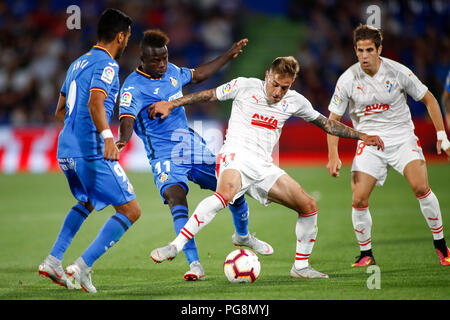 Pena von Eibar und Amath von Getafe während der spanischen Liga, der Primera División, Fußballspiel zwischen Getafe und Eibar am 24. August 2018 Coliseum Alfonso Perez Stadion in Madrid, Spanien. 24 Aug, 2018. Quelle: AFP 7/ZUMA Draht/Alamy leben Nachrichten Stockfoto