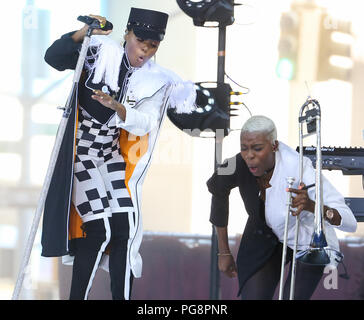 New York, USA. 24. Aug 2018. Janelle Monae führt auf der NBC Today Show als Teil der Citi Konzertreihe am 24. August 2018 in New York City Quelle: MPA/Alamy leben Nachrichten Stockfoto