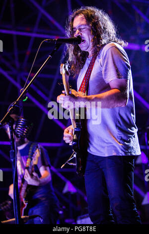 Turin, Italien. 24. August 2018. Die amerikanische Indie-Rock-Band DER KRIEG GEGEN DROGEN führt live auf der Bühne Spazio 211 während der "Heutige Festival 2018 "Credit: Rodolfo Sassano/Alamy leben Nachrichten Stockfoto