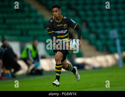 Northampton, Großbritannien. 24. August 2018. Ken Pisi von Northampton Heiligen während der Vor Saisonbeginn freundliches Spiel zwischen Northampton Saints und Glasgow Krieger am Franklin's Gardens. Credit: atsportphoto/Alamy leben Nachrichten Stockfoto