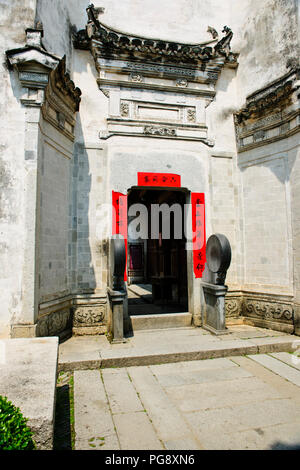 Crouching Tiger Hidden Dragon Film Lage, Qing Ming Song Dorf, von Künstlern, Fotografen, authentischen Gebäuden, Hongcun, Jaingxi Sprueche, VR China, China verehrt Stockfoto