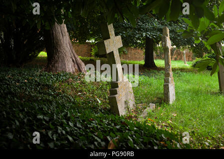 Thaxted Kirche Friedhof Friedhof, Essex, England, UK. Aug 2018 Stockfoto