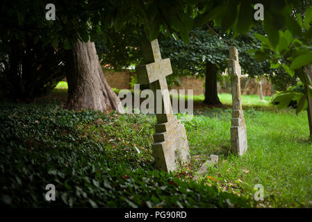 Thaxted Kirche Friedhof Friedhof, Essex, England, UK. Aug 2018 Stockfoto