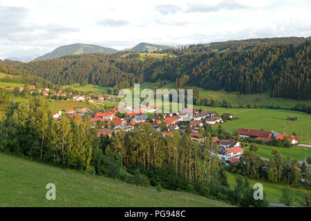 Panoramablick über Missen-Wilhams, Allgäu, Bayern, Deutschland Stockfoto