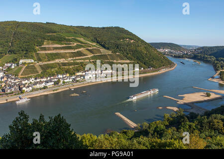 Rheintal in das Obere Mittelrheintal zwischen Bingen, Assmannshausen und Blick auf den Rhein in der Nähe von Weinbergen Assmanshausen, Stockfoto