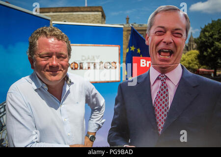 Letzte Sendung des lang andauernden BBC der täglichen Politik zeigen, College Green, Westminster, London, Großbritannien Mit: Jon Culshaw Wo: London, England, Großbritannien Wann: 24 Aug 2018 Quelle: Wheatley/WANN Stockfoto