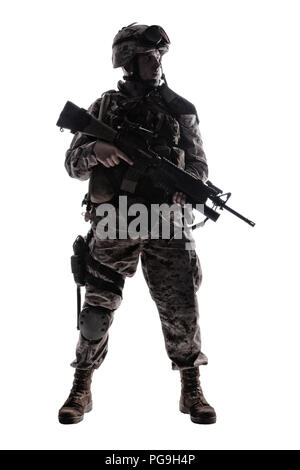 Moderne Armee infanterist Low Key studio Shoot Stockfoto