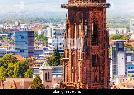 Alte Munster Turm in Freiburg, Deutschland Stockfoto