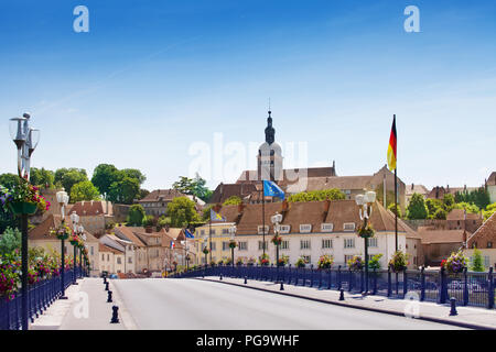 Brücke über die Saône und Grau downtown, Frankreich Stockfoto