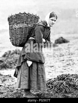 Mit Torf auf der Insel Skye, Viktorianischen Periode Stockfoto