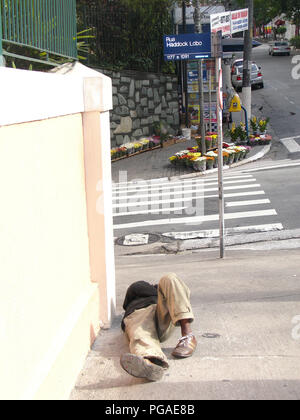 Obdachlose, Alameda Franca mit Schellfisch Lobo Straße, Jardins, Consolação, São Paulo, Brasilien Stockfoto