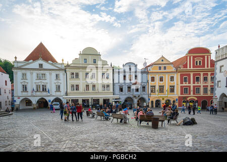 Cesky Krumlov, Tschechische Republik - 5. Mai 2018: Touristische Reisen in der Stadt Cesky Krumlov in der Tschechischen Republik. Stockfoto