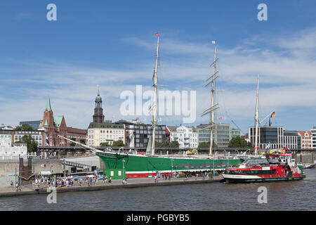 Museum Segelschiff Rickmer Rickmers, St. Pauli Landungsbrücken (Stegen), Hamburg, Deutschland Stockfoto