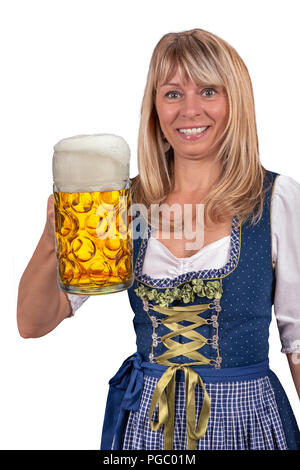 Frau in bayerischer Tracht Dirndl mit einem Krug Bier auf dem Oktoberfest in München. Stockfoto