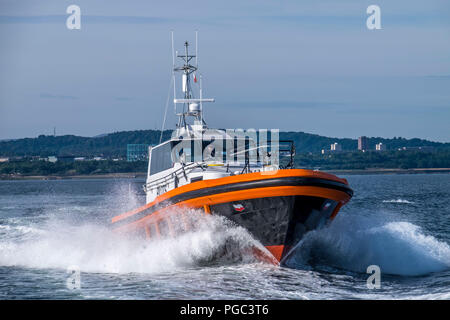 Pilot Boot am Fluss Forth Stockfoto