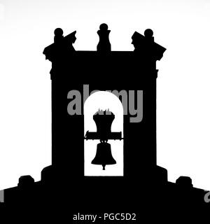 Silhouette der Glockenturm und der Glocke auf dem Chapelle Des Pénitents Blancs in Gordes, Provence, Frankreich Stockfoto