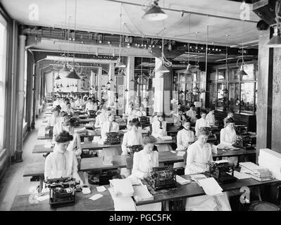 Maschinenschreiben Abteilung, der Nationalen Kasse, Dayton, Ohio, 1902 Stockfoto