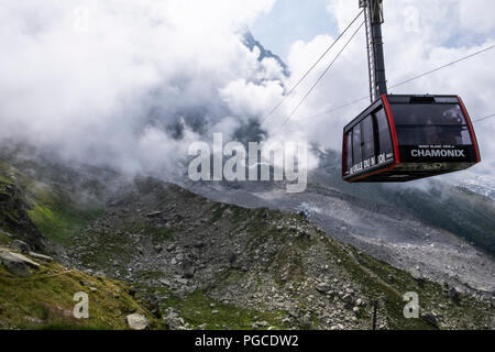 Chamonix, Frankreich. 24. August 2018. Bildende Kunst, Landschaft Bilder von Mt Blanc und die umliegenden Berge, Chamonix, Frankreich 24/08/2018 Stockfoto