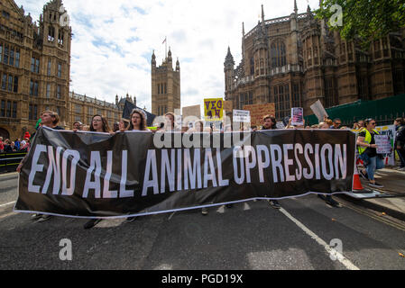 Die offizielle Tierrechte März statt mit Demonstranten vor den Häusern des Parlaments von Surge organisiert, bestehend aus Veganer protestieren gegen die Verwendung von Tieren als Lebensmittel Stockfoto