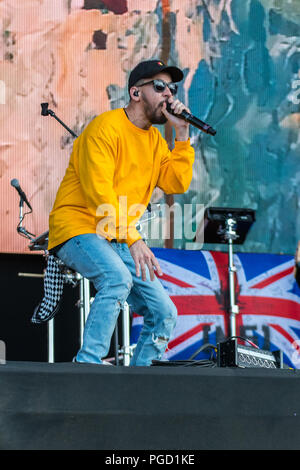 Reading, Berkshire, Großbritannien. 25. August 2018. Mike Shinoda at Reading Festival 2018. Quelle: Jim Houlbrook/Alamy leben Nachrichten Stockfoto