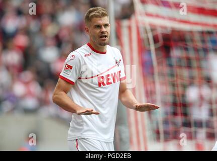 Köln, Deutschland. 25 Aug, 2018. firo: 25.08.2018, Fußball, 2.Bundesliga, Saison 2018/2019, 1.FC Köln - Erzgebirge Aue Simon Terodde, Koln Jubel zum 1:0 | Nutzung der weltweiten Kredit: dpa/Alamy leben Nachrichten Stockfoto