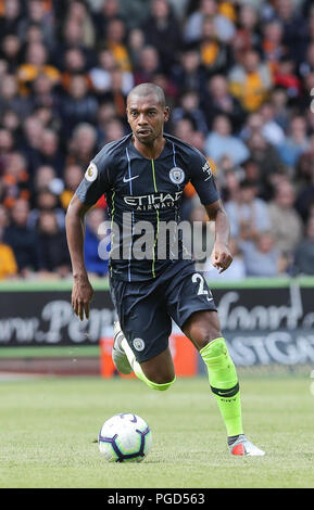 Wolverhampton, Großbritannien. 25. Aug 2018. Fernandinho von Manchester City in der Premier League Match zwischen Wolverhampton Wanderers und Manchester City an molineux am 25. August 2018 in Wolverhampton, England. (Foto von John rainford/phcimages.com) Credit: PHC Images/Alamy leben Nachrichten Stockfoto