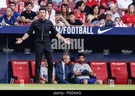 25. August 2018, Wanda Metropolitano, Madrid, Spanien; La Liga Fußball, Atletico Madrid gegen Rayo Vallecano; Diego Pablo Simeone Trainer von Atlético de Madrid Stockfoto