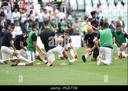 Turin, Italien. 25 Aug, 2018. Juvenntus Team während der Serie ein Fußballspiel zwischen FC Juventus und SS Lazio bei Allianz Stadion am 25 August, 2018 in Turin, Italien. Credit: Antonio Polia/Alamy leben Nachrichten Stockfoto