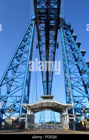 Atemberaubende Bild der historischen Schwebefähre, Middlesbrough, Großbritannien Stockfoto