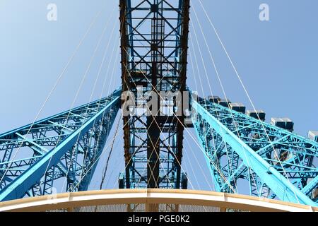 Atemberaubende Bild der historischen Schwebefähre, Middlesbrough, Großbritannien Stockfoto