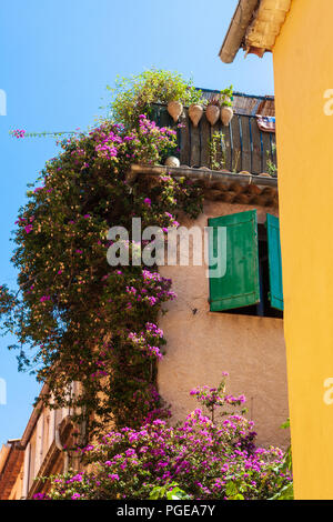 Häuser in St. Tropez, Frankreich Stockfoto