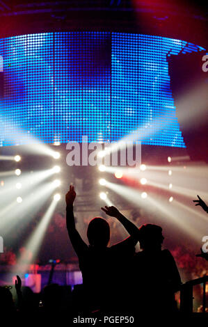 Zurück zu den 90-Veranstaltung im Sportpaleis Antwerpen (Belgien, 04/04/2010) Stockfoto