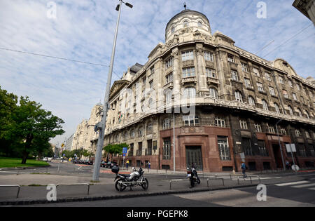 József Attila St-Szechenyi Istvan ter, Budapest, Ungarn Stockfoto