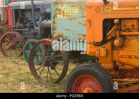 Antike Traktoren, große Oregon Dampf-Up, antike Powerland, Brooks, Oregon Stockfoto