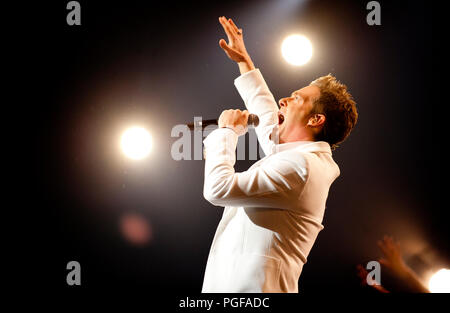 Flämische Sänger Christoff in Konzert beim Schlagerfestival in Hasselt (Belgien, 31/03/2013) Stockfoto