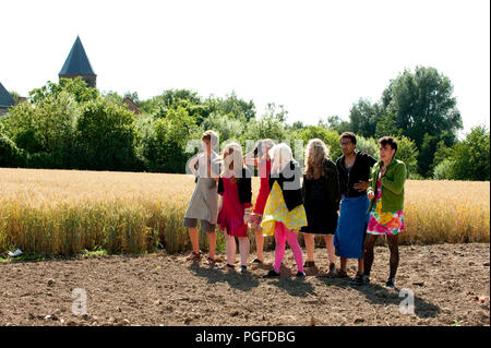 Die Dag Menjère, Dag Frau Jugend Projekt an der Spots Op West Theater Festival in Bruxelles (Belgien, 12/07/2009) Stockfoto