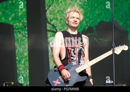 Sum 41 treten am zweiten Tag beim Reading Festival am 25. august 2018 auf der Hauptbühne auf Stockfoto