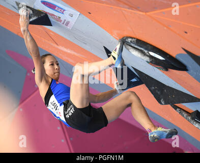 Palembang, Indonesien. 26 Aug, 2018. Akiyo Noguchi aus Japan konkurriert, während Frauen kombinierten endgültig vom Sportklettern Ereignis am 18. Asian Games 2018 in Palembang, Indonesien, 26.08.2018. Credit: Cheng Min/Xinhua/Alamy Leben Nachrichten Quelle: Xinhua/Alamy leben Nachrichten Stockfoto