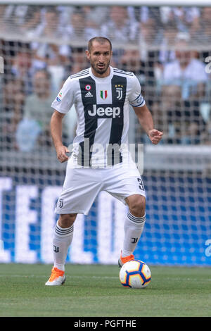 Turin, Italien. 25 Aug, 2018. Giorgio Chiellini (Juventus) während Erie der Italienischen eine "Übereinstimmung zwischen Juventus 2-0 Lazio bei Allianz Stadion am 24. August 2018 in Turin, Italien. (Foto von Maurizio Borsari/LBA) Quelle: Lba Co.Ltd./Alamy leben Nachrichten Stockfoto