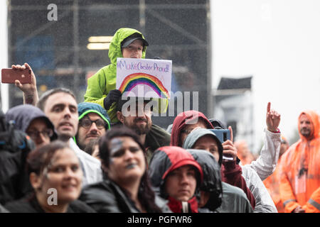 Leeds, Großbritannien. 26. August 2018. Fans genießen den dritten Tag an der Leeds Festival, UK. Credit: Andy Gallagher/Alamy leben Nachrichten Stockfoto